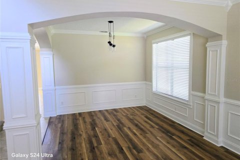 House in Mulberry, Florida 5 bedrooms, 335.19 sq.m. № 2294869 - photo 16