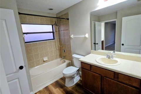House in Mulberry, Florida 5 bedrooms, 335.19 sq.m. № 2294869 - photo 28