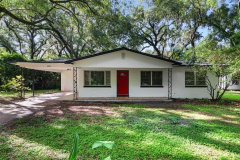 House in Gainesville, Florida 2 bedrooms, 102.94 sq.m. № 1837407 - photo 1
