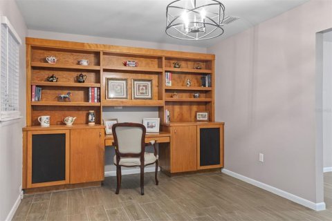 House in Gainesville, Florida 2 bedrooms, 102.94 sq.m. № 1837407 - photo 8