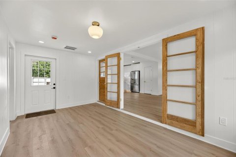 Casa en alquiler en Saint Petersburg, Florida, 3 dormitorios, 125.7 m2 № 1918122 - foto 16