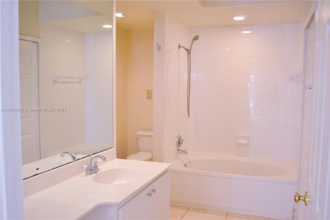 Copropriété à louer à Aventura, Floride: 2 chambres, 100.06 m2 № 1713353 - photo 25