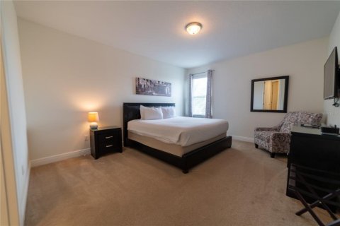 House in Kissimmee, Florida 6 bedrooms, 272.76 sq.m. № 1417337 - photo 30