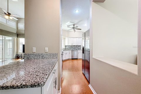 House in Apopka, Florida 2 bedrooms, 183.02 sq.m. № 2165952 - photo 5