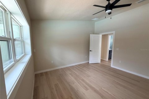 House in Bradenton, Florida 3 bedrooms, 132.29 sq.m. № 2349599 - photo 16