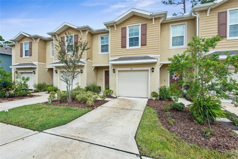Touwnhouse à vendre à Port Orange, Floride: 3 chambres, 150.87 m2 № 1908269 - photo 2