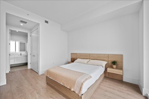 Купить кондоминиум в Лейк-Парк, Флорида 8 комнат, 167.41м2, № 2083790 - фото 19