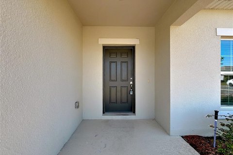 Villa ou maison à louer à Davenport, Floride: 5 chambres, 218.41 m2 № 2390755 - photo 4