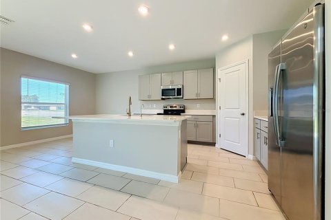Villa ou maison à louer à Davenport, Floride: 5 chambres, 218.41 m2 № 2390755 - photo 11