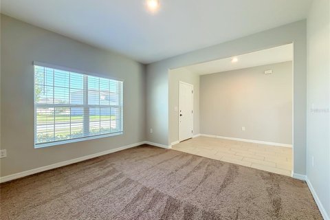 Villa ou maison à louer à Davenport, Floride: 5 chambres, 218.41 m2 № 2390755 - photo 7
