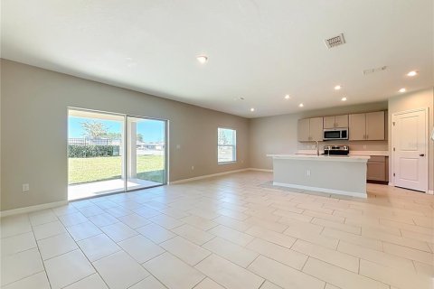 Villa ou maison à louer à Davenport, Floride: 5 chambres, 218.41 m2 № 2390755 - photo 22
