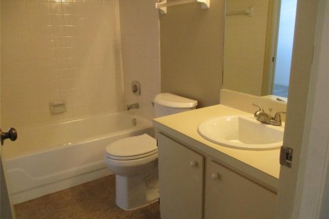 Copropriété à louer à Boca Raton, Floride: 2 chambres, 113.15 m2 № 2087806 - photo 12