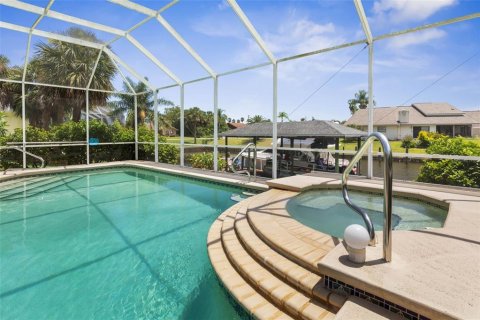 Villa ou maison à louer à Palm Coast, Floride: 3 chambres, 194.54 m2 № 1900582 - photo 23