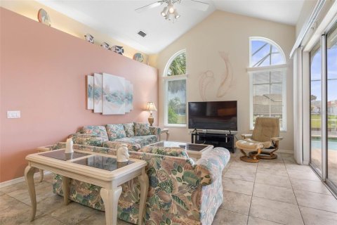 Villa ou maison à louer à Palm Coast, Floride: 3 chambres, 194.54 m2 № 1900582 - photo 11