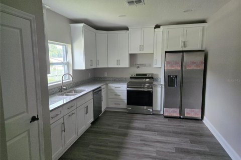 Villa ou maison à louer à Tampa, Floride: 4 chambres, 156.35 m2 № 2402895 - photo 26