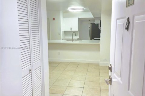 Condominio en venta en Davie, Florida, 2 dormitorios, 104.42 m2 № 1937067 - foto 6