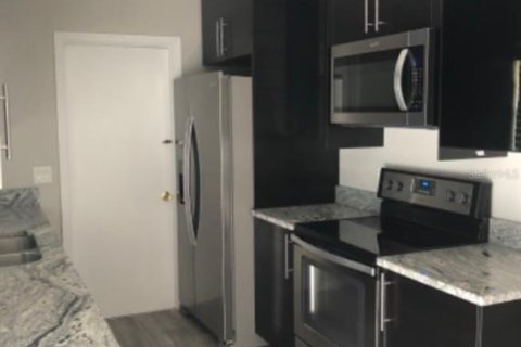 Villa ou maison à vendre à Orlando, Floride: 3 chambres, 85.93 m2 № 2203830 - photo 3