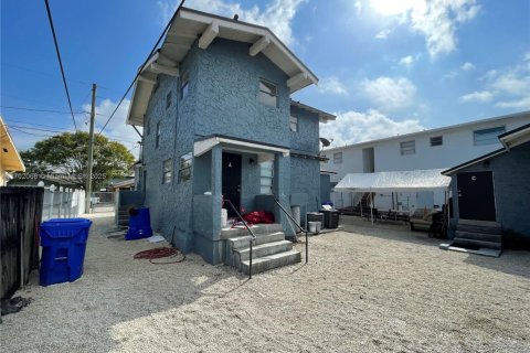 Купить коммерческую недвижимость в Майами, Флорида 255.67м2, № 2054437 - фото 4