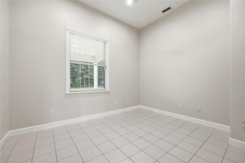 Villa ou maison à vendre à Astatula, Floride: 4 chambres, 319.21 m2 № 2236091 - photo 26