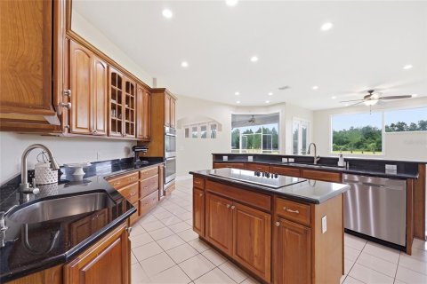 Villa ou maison à vendre à Astatula, Floride: 4 chambres, 319.21 m2 № 2236091 - photo 21