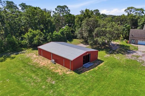 Villa ou maison à vendre à Astatula, Floride: 4 chambres, 319.21 m2 № 2236091 - photo 6