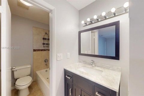 Снять в аренду таунхаус в Купер-Сити, Флорида 3 спальни, 138.24м2, № 1988609 - фото 10