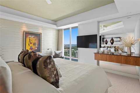 Copropriété à vendre à Tampa, Floride: 2 chambres, 307.79 m2 № 1565186 - photo 19