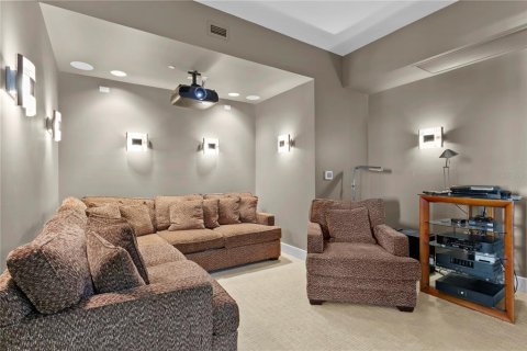 Copropriété à vendre à Tampa, Floride: 2 chambres, 307.79 m2 № 1565186 - photo 30