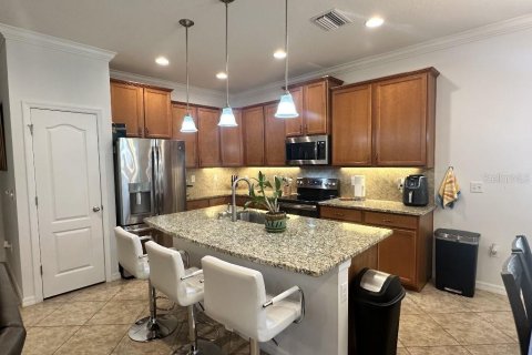 House in New Port Richey, Florida 3 bedrooms, 144.74 sq.m. № 1732584 - photo 11