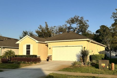 House in New Port Richey, Florida 3 bedrooms, 144.74 sq.m. № 1732584 - photo 2