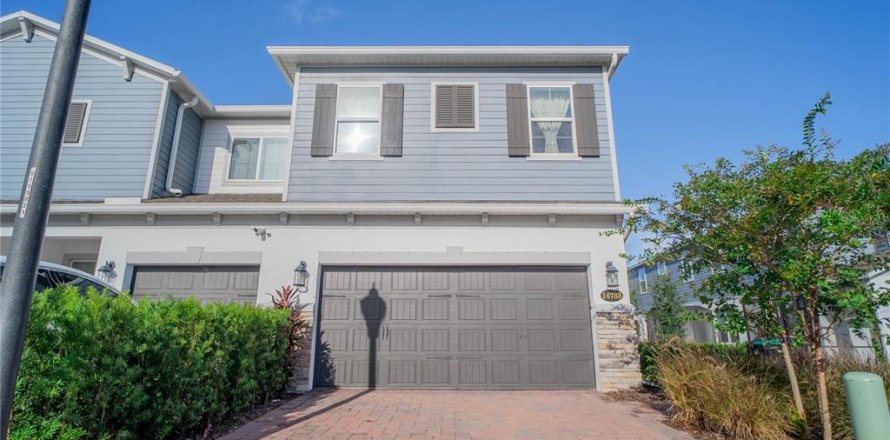 Townhouse in Orlando, Florida 3 bedrooms, 144.83 sq.m. № 2379417