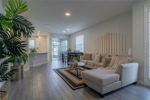 Townhouse in Orlando, Florida 3 bedrooms, 144.83 sq.m. № 2379417 - photo 8