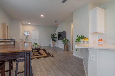 Townhouse in Orlando, Florida 3 bedrooms, 144.83 sq.m. № 2379417 - photo 14