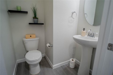 Townhouse in Orlando, Florida 3 bedrooms, 144.83 sq.m. № 2379417 - photo 17