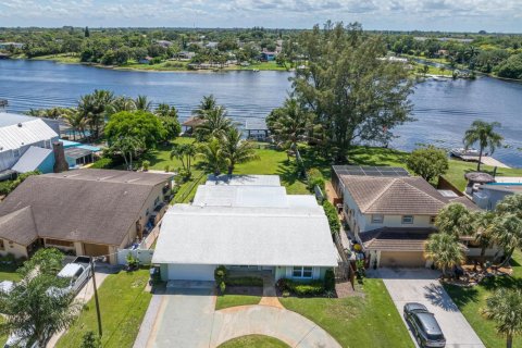 Villa ou maison à vendre à Lake Worth, Floride: 3 chambres, 151.8 m2 № 2085043 - photo 9