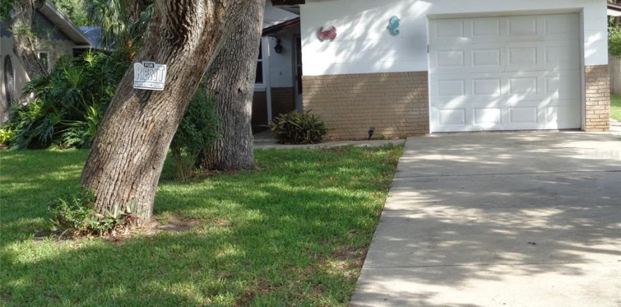 Casa en New Smyrna Beach, Florida 2 dormitorios, 117.06 m2 № 1765366