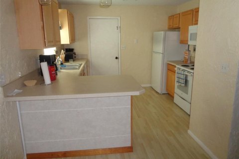 House in New Smyrna Beach, Florida 2 bedrooms, 117.06 sq.m. № 1765366 - photo 9