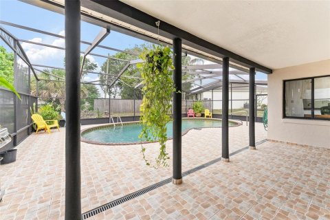 House in Deltona, Florida 4 bedrooms, 164.72 sq.m. № 1806692 - photo 22