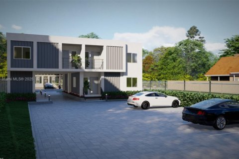 Propiedad comercial en venta en Miami, Florida № 2012780 - foto 3