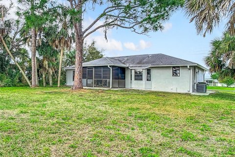 House in North Port, Florida 3 bedrooms, 108.23 sq.m. № 1805153 - photo 20