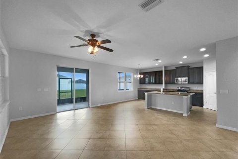 Villa ou maison à vendre à Plant City, Floride: 5 chambres, 287.25 m2 № 1899371 - photo 4