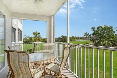 Condo in Sarasota, Florida, 2 bedrooms  № 1624734 - photo 8