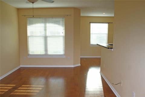 Condo in Tampa, Florida, 1 bedroom  № 2394118 - photo 4