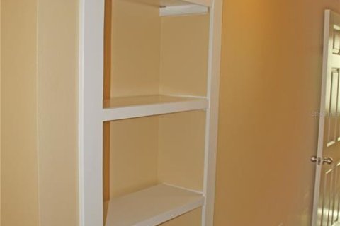 Condo in Tampa, Florida, 1 bedroom  № 2394118 - photo 12
