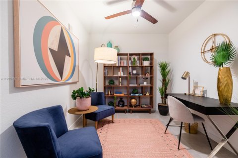 House in Miami, Florida 1 bedroom № 1975076 - photo 7