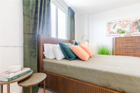 House in Miami, Florida 1 bedroom № 1975076 - photo 4