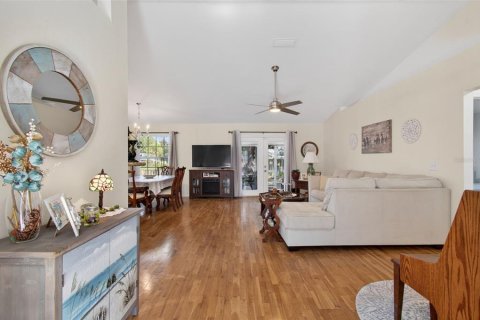 Casa en venta en Gainesville, Florida, 3 dormitorios, 125.14 m2 № 2198013 - foto 3