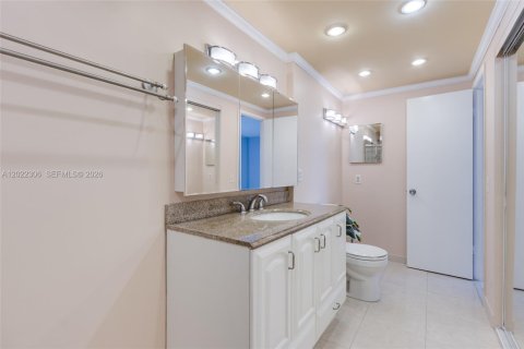 Condominio en venta en Hollywood, Florida, 1 dormitorio, 78.41 m2 № 2084899 - foto 18