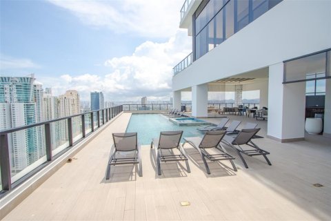 Condominio en venta en Panama City, Florida, 1 dormitorio, 76.09 m2 № 1570837 - foto 3