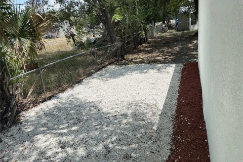 Casa en venta en Auburndale, Florida, 3 dormitorios, 92.9 m2 № 2167302 - foto 30